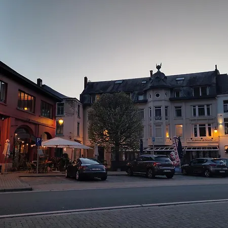 Les Trois-escabelles *