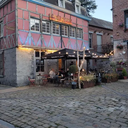 Les Trois-escabelles Lägenhet Dinant