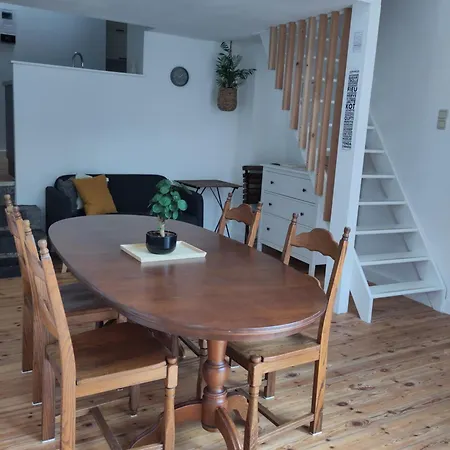 Les Trois-escabelles Apartamento *