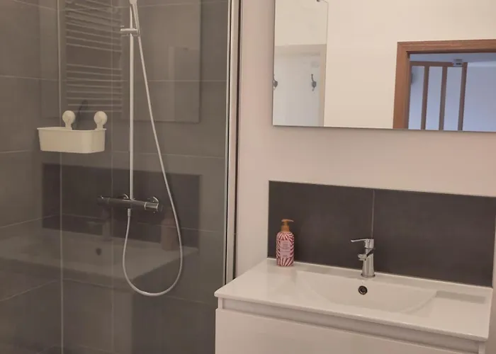 Les Trois-escabelles * Dinant